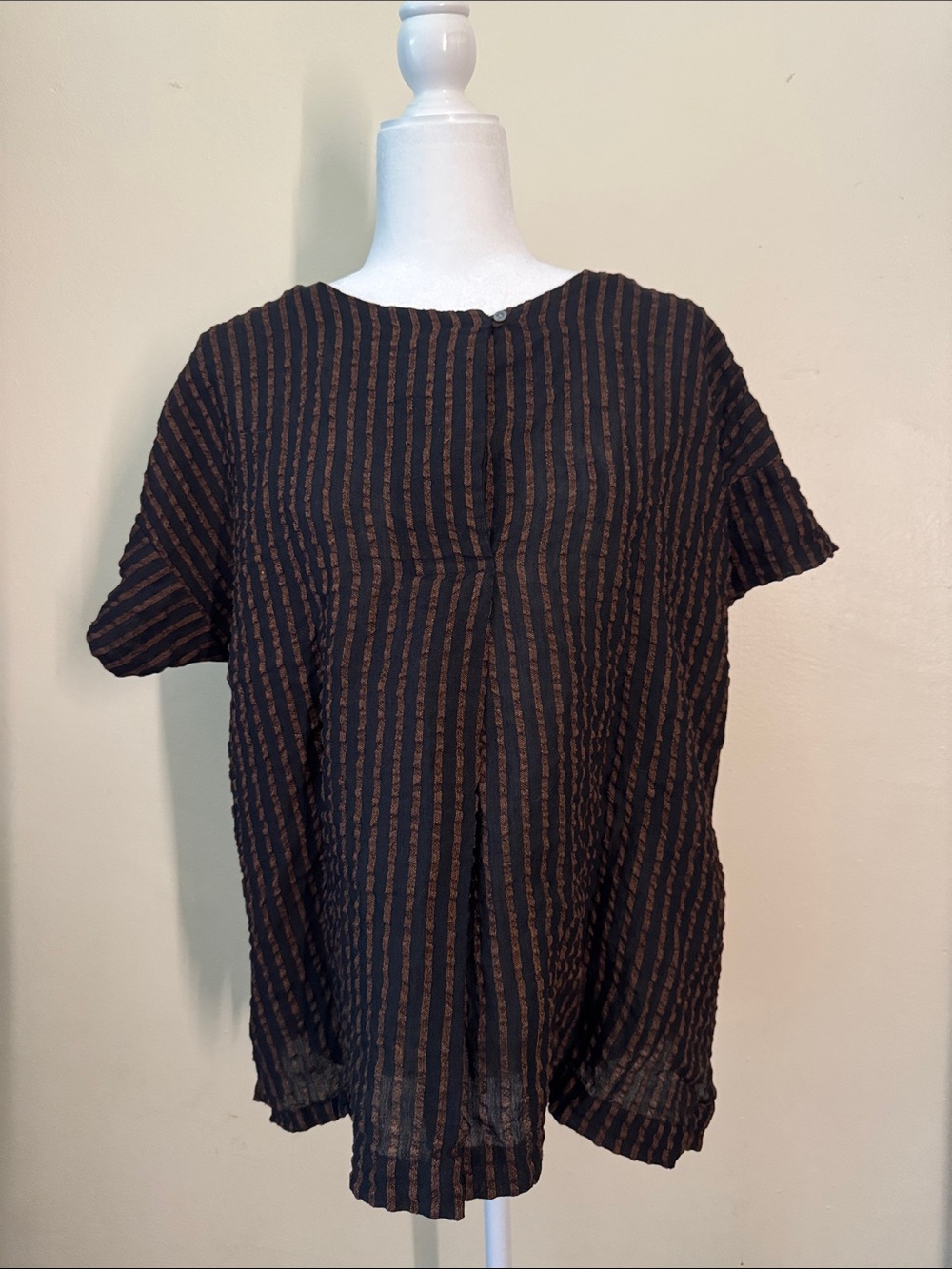 Women's Black & Brown Striped Short Sleeve Top